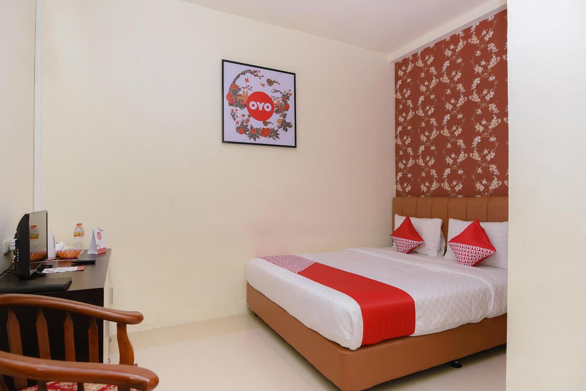 Capital O 854 Ub Caisar Hotel Banda Aceh Esterno foto